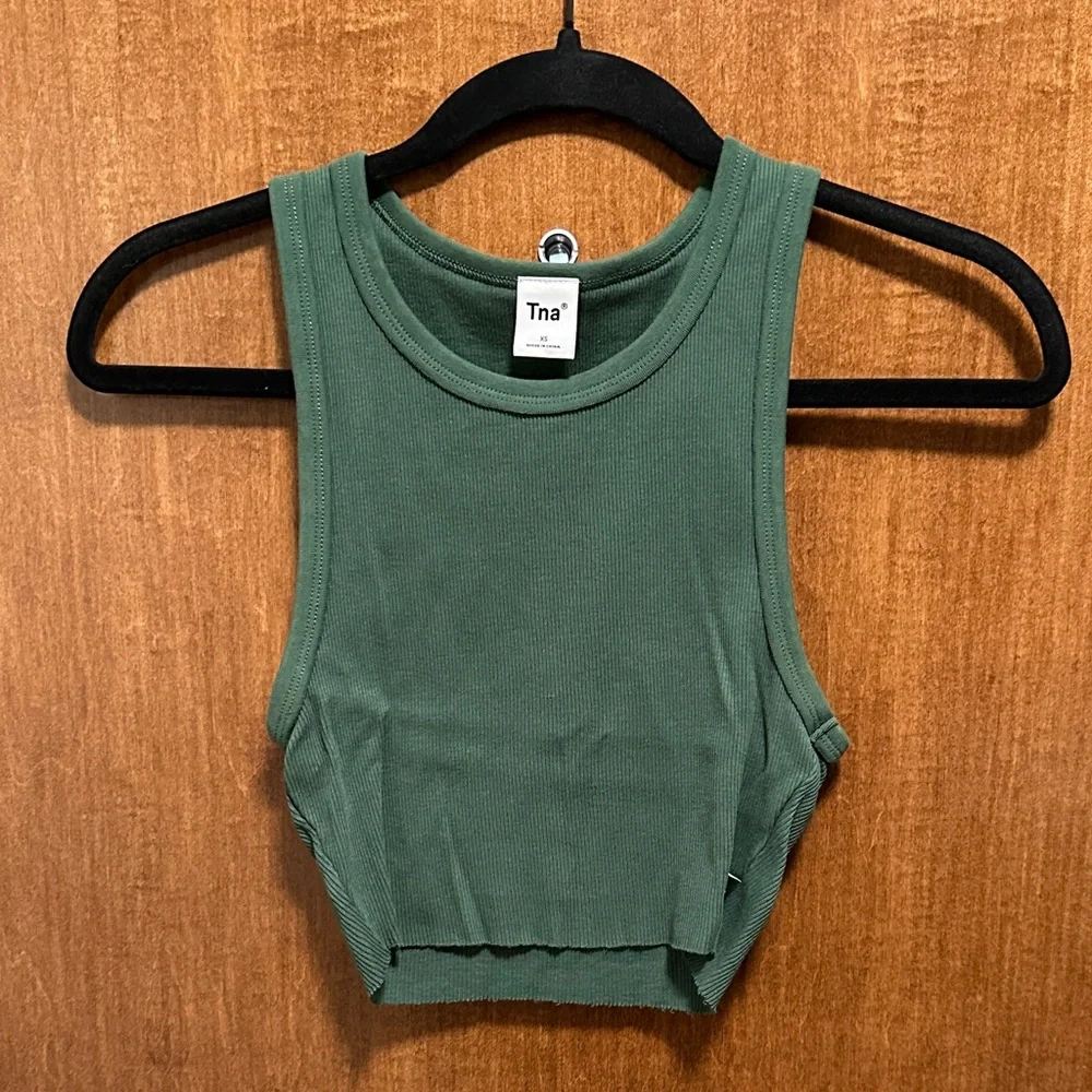 TNA Forest Green Ribbed Crop Top - Picture 1 of 3
